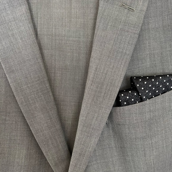 Ben Sherman Grey 2-piece suit - Picture 2 of 5